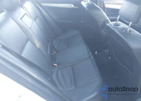 2013 Mercedes-Benz C 250 Sport from USA, damaged, VIN WDDGF4HB8DR243069